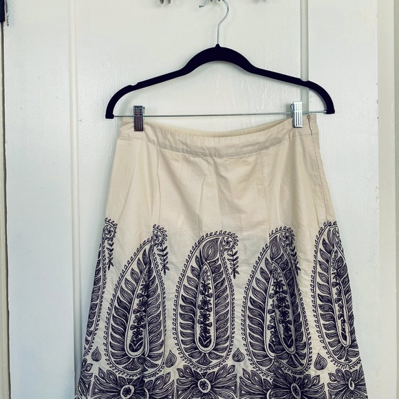 Ann Taylor, boho cream/brown flared Sz 4 skirt - Picture 4 of 5